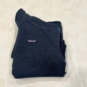 Patagonia navy better sweater for women size L